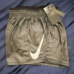 Nike medium black waterproof shorts